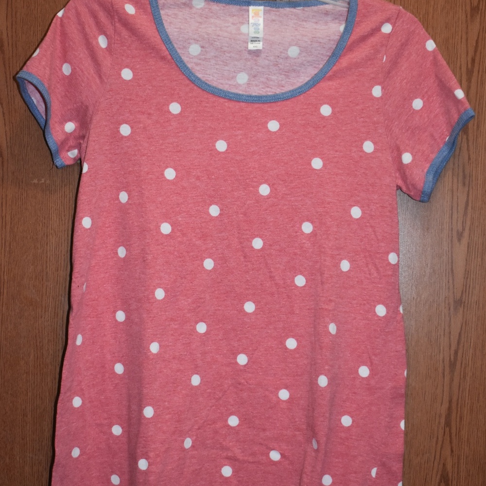 LulaRoe Classic Tee